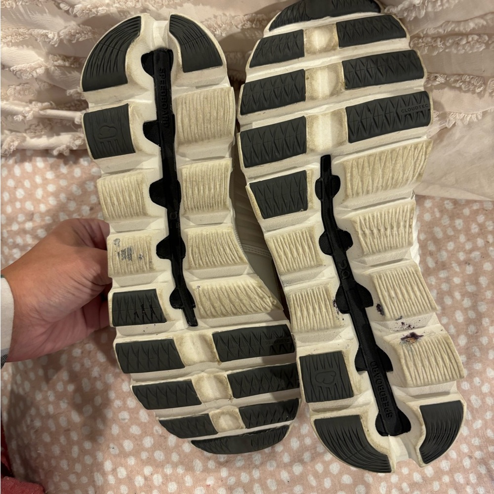On Running Sneakers